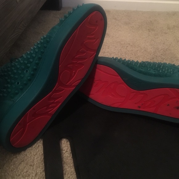 CHRISTIAN LOUBOUTIN Only worn a few times!!!!!!! - Picture 4 of 6